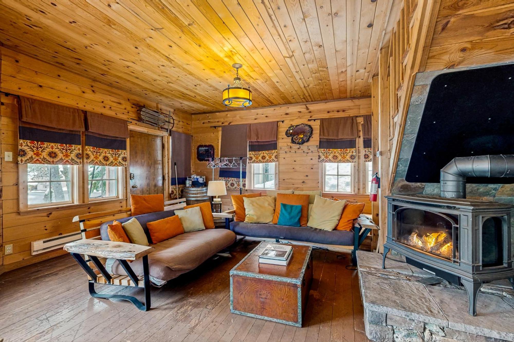 Flying Stag: Main Lodge 加文门特营 外观 照片