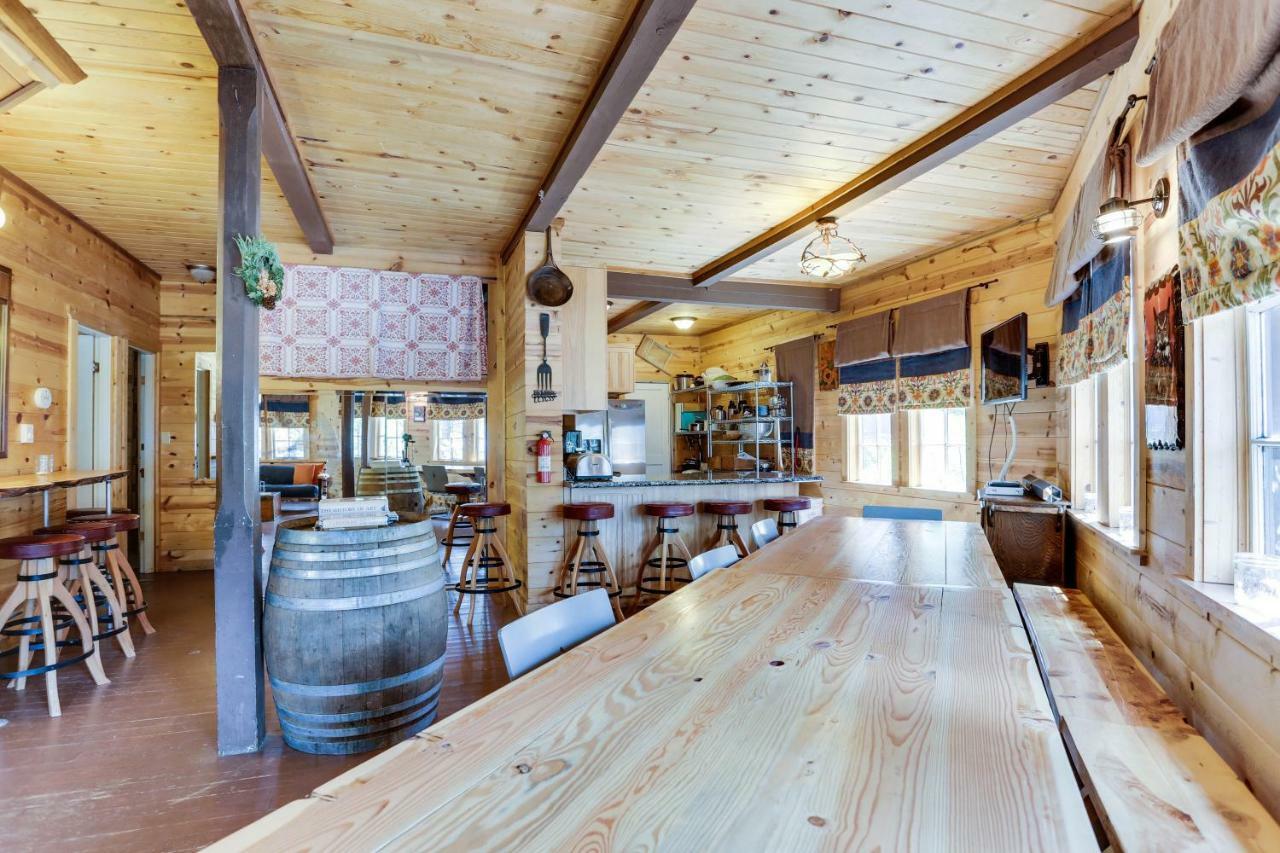 Flying Stag: Main Lodge 加文门特营 外观 照片